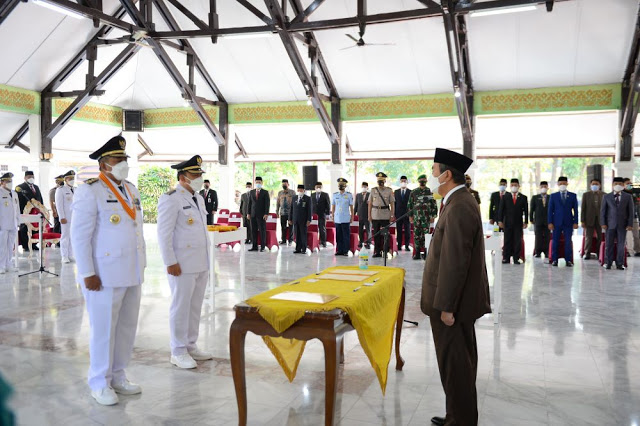Gubri Lantik Dua Pasangan Kepala Daerah Terpilih Periode 2021-2026