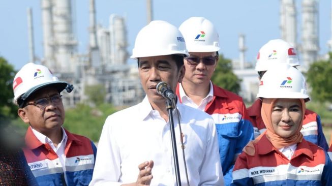 Kesal Harga Gas Mahal, Jokowi: Mau Ngomong Kasar Tapi Nggak Jadi