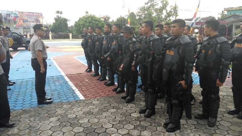 4 Warga Dibebaskan, 2 Pleton Brimob Polda Riau Dikerahkan