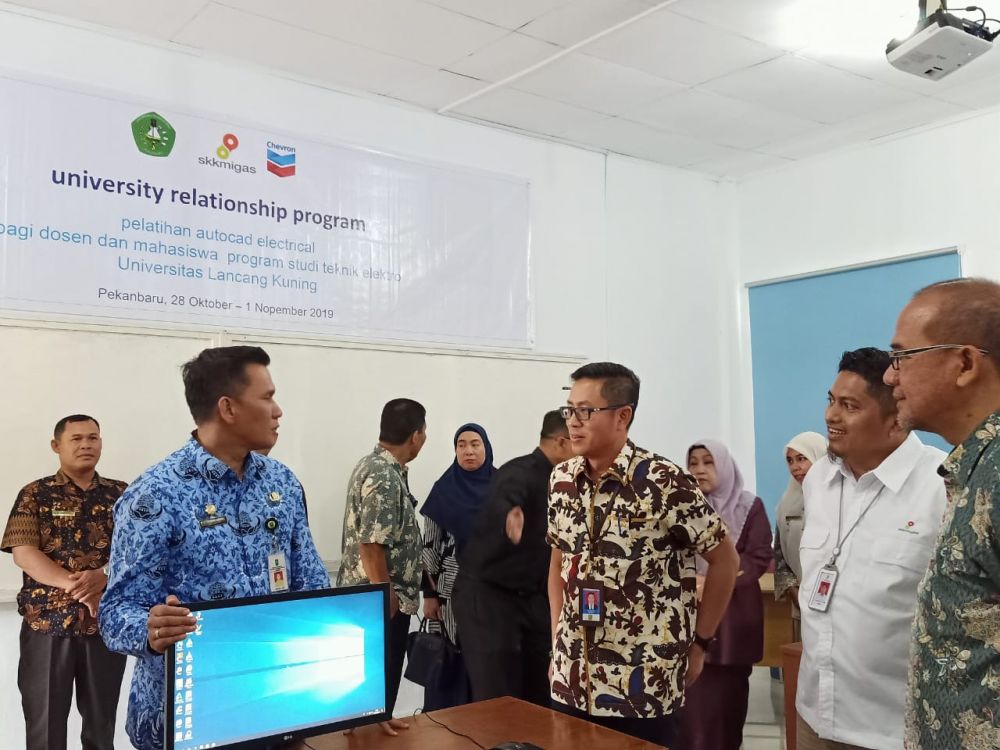 Chevron Gelar Pelatihan Autocad Electrical di Unilak
