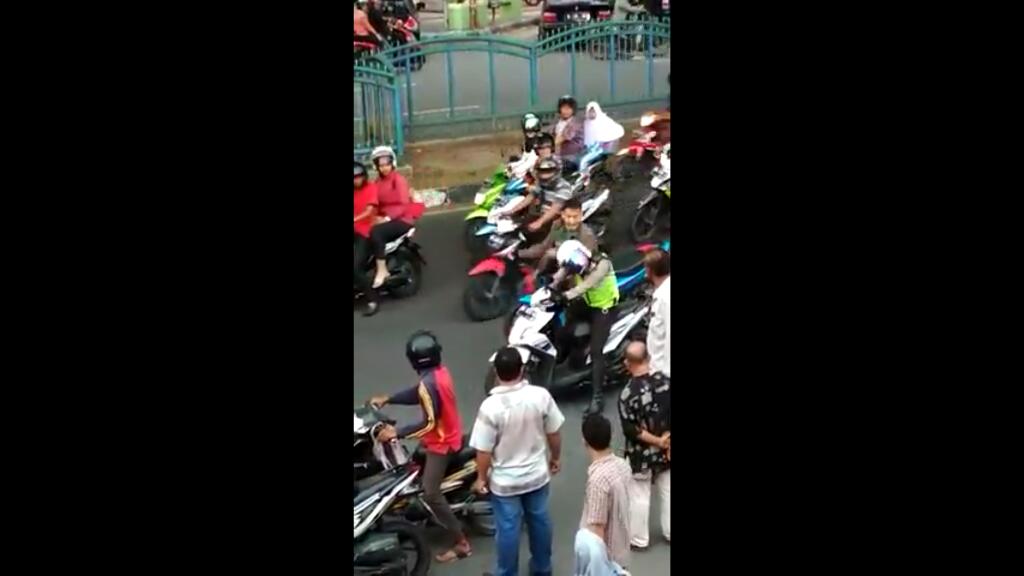 Oknum TNI di Pekanbaru Bentak dan Pukul Polisi, Ini Videonya