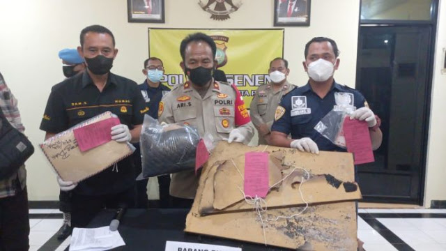 Waduh! Gelapkan Uang Rp165 Juta, Karyawati Ini Bakar Kantor Pom Bensin