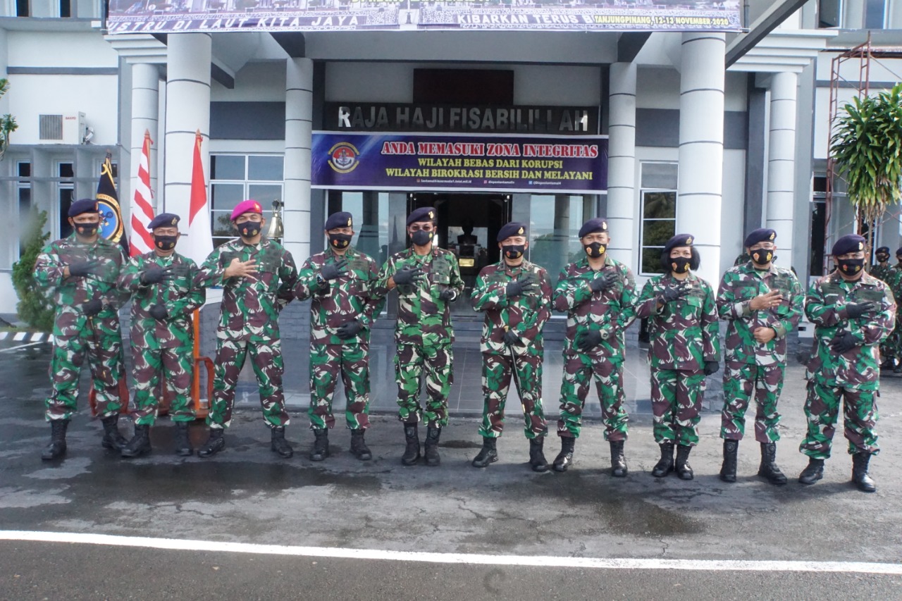 Letkol Laut (P) Didik Hermawan Resmi Jabat Danlanal Dabo Singkep