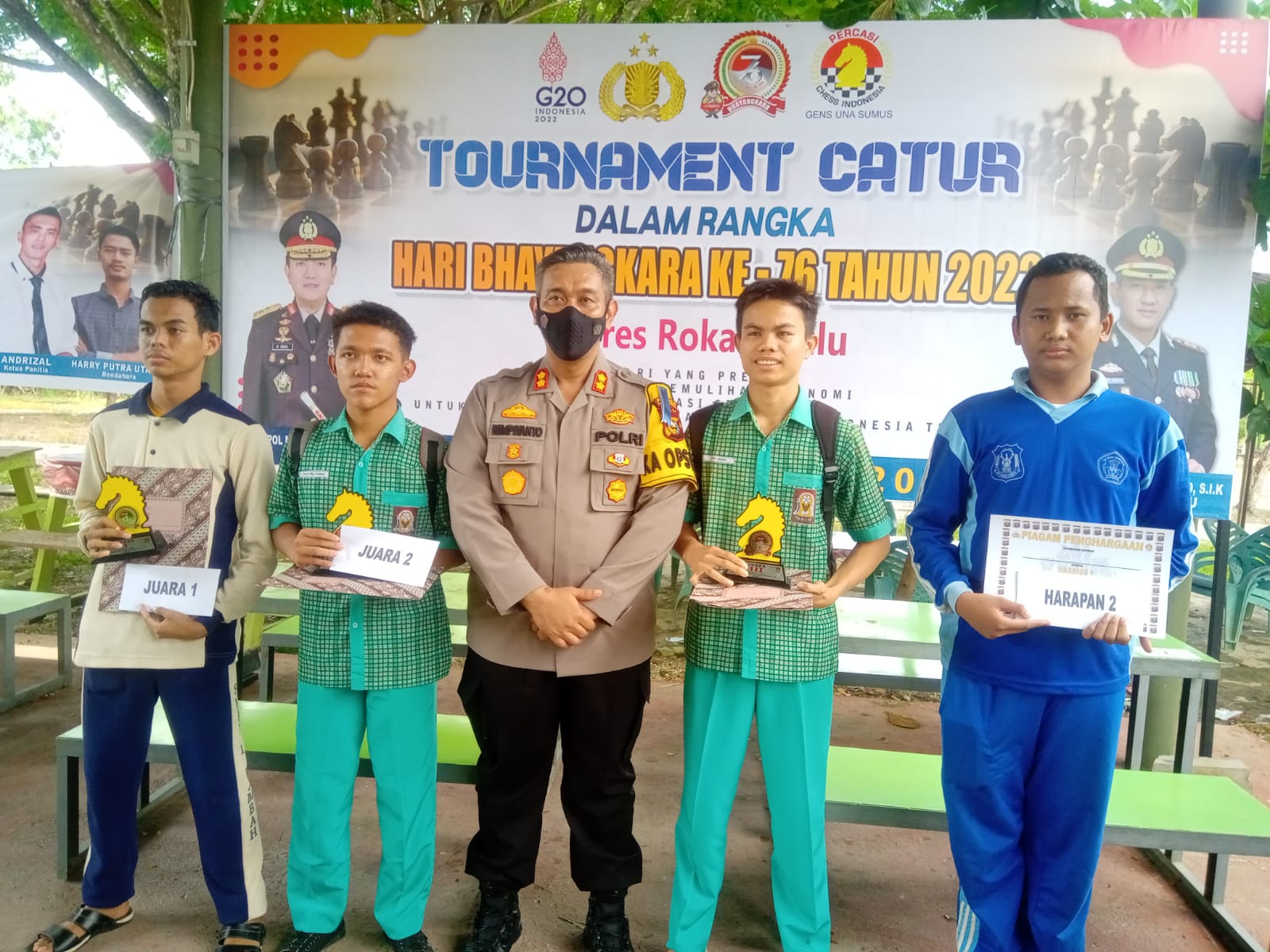 SMK Kesehatan Rambah Samo Sabet Juara 2 dan 3 Tournament Catur