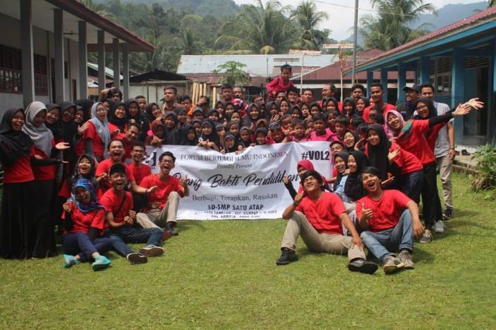 Forum Berbagi Ilmu Indonesia Riau Peduli Pendidikan