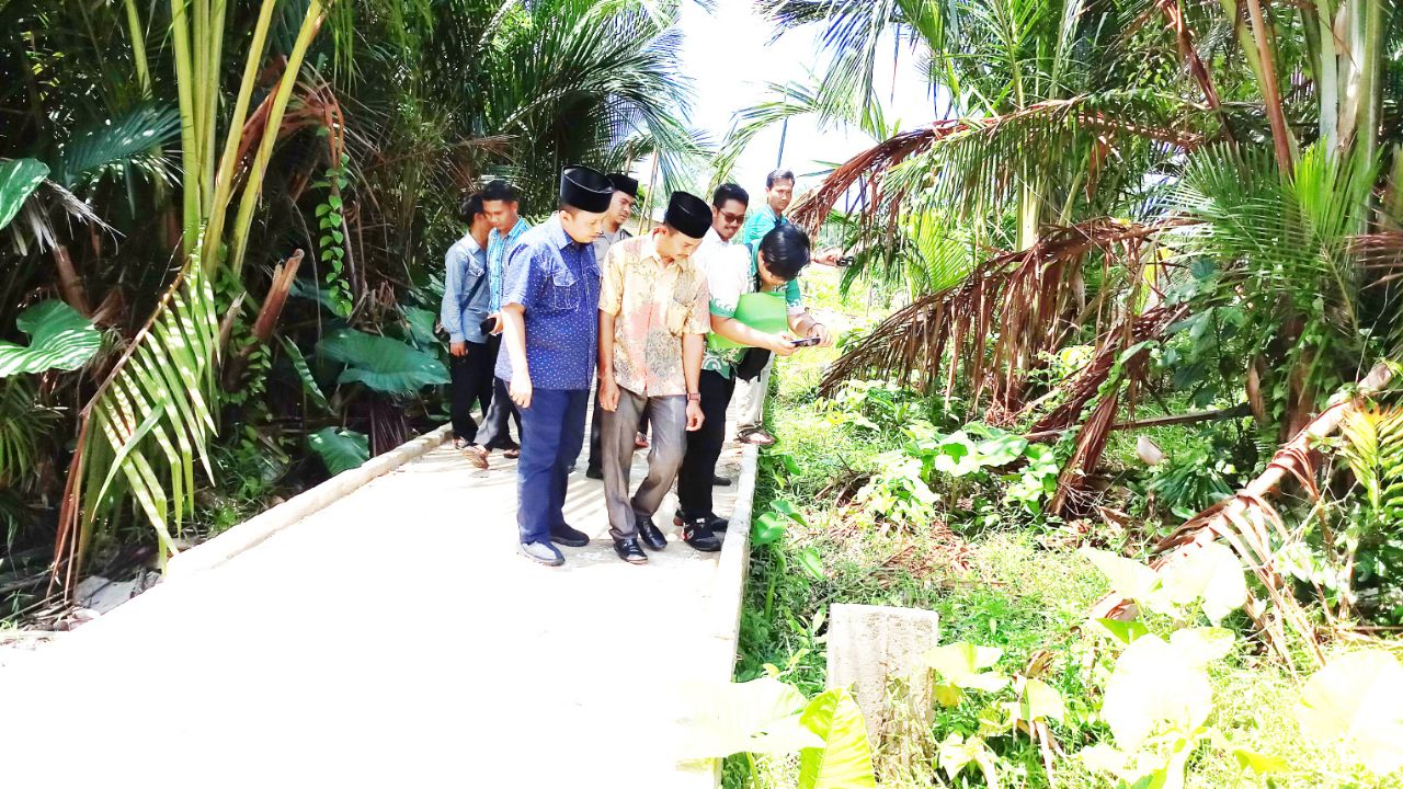 Ketua DPRD Kunjungi Pembangunan di Desa Tanjung Simpang