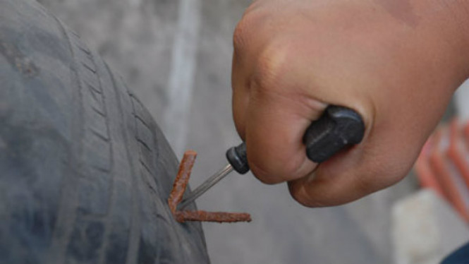 Jangan Sering Tambal Ban Tubeless, Alasannya?