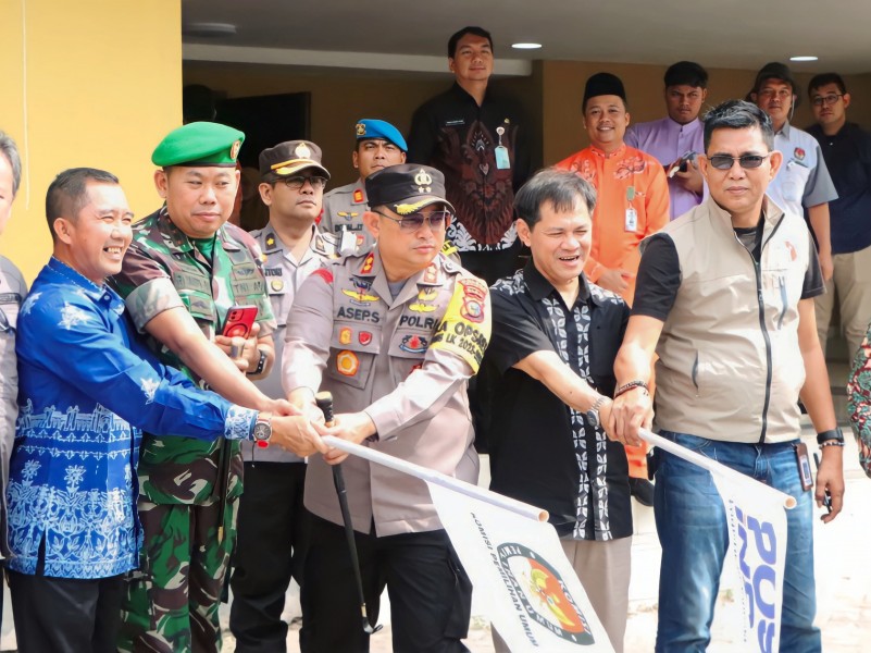 Kapolres Siak Perintahkan Jajaran, Kawal Pendistribusian Logistik Pemilu Ke Tingkat Kecamatan