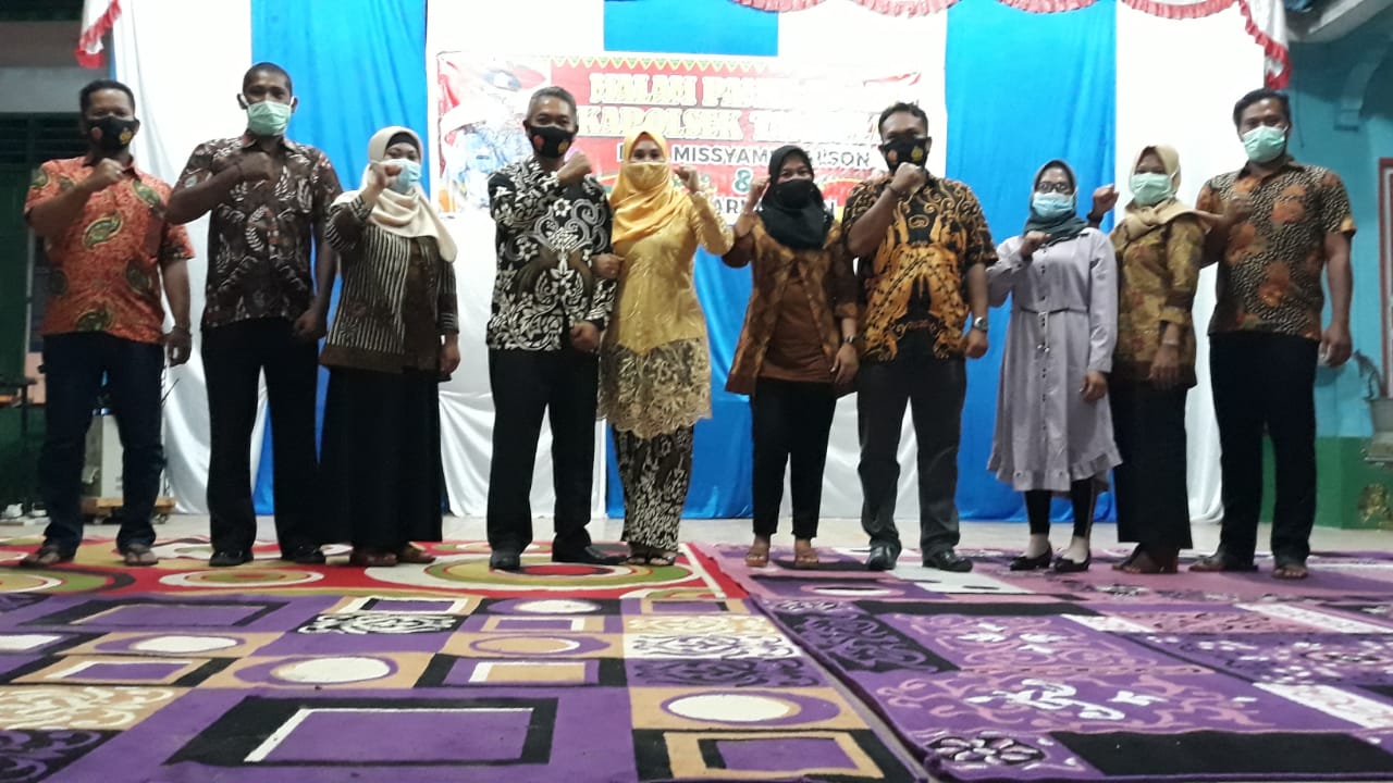 Pamit Tugas Kapolsek Tambelan Bersama Masyarakat Kecamatan Tambelan Berlangsung Haru