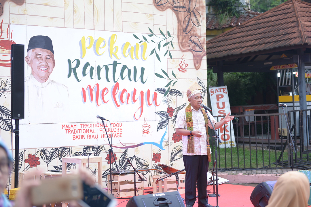 Gubernur Riau, H Arsyadjuliandi Rachman Buka Pekan Rantau Melayu 