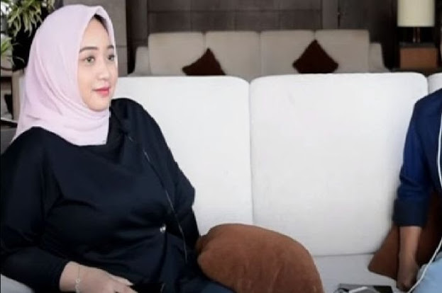 Masih 23 Tahun, Tapi Wanita Cantik ini Sudah Menjadi Ketua DPRD