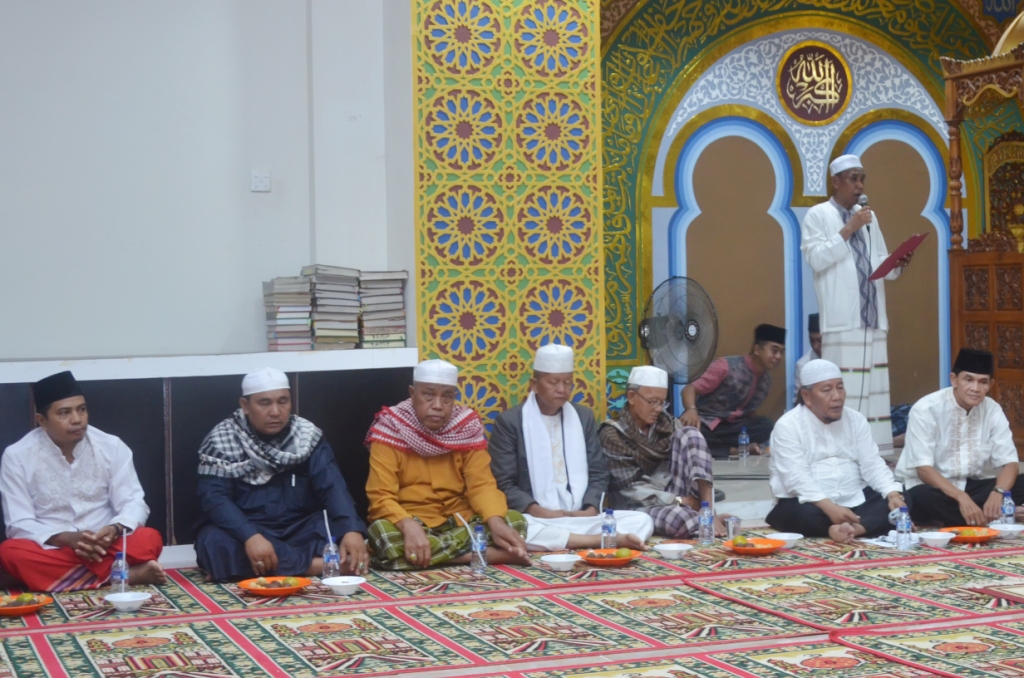 Bupati Inhil Hadiri Isra Mijraj di Masjid YAMP