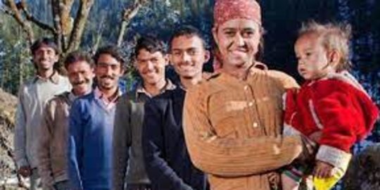 Kisah Poliandri Langka, Seorang Wanita Menikahi 5 Pria Bersaudara Sekaligus