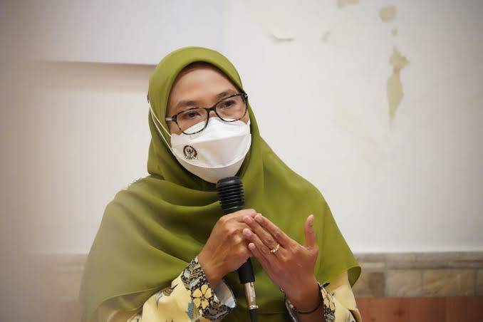 Stok Vaksin Tak Cukup, Netty: Pastikan Distribusi Vaksin Berbasis Kesehatan Masyarakat