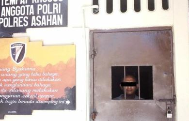 Oknum Polisi Penista Agama Diserahkan ke Jaksa