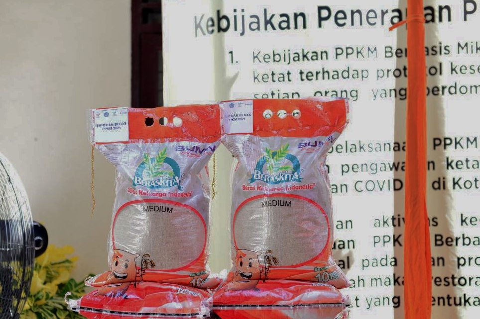 Forum Pekanbaru Kota Bertuah Gelar Gerakan Sosial Bantu Terdampak COVID-19