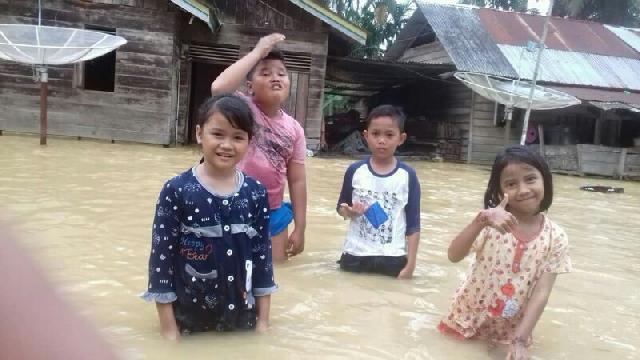 Sebagian Indragiri Hulu Terendam Banjir