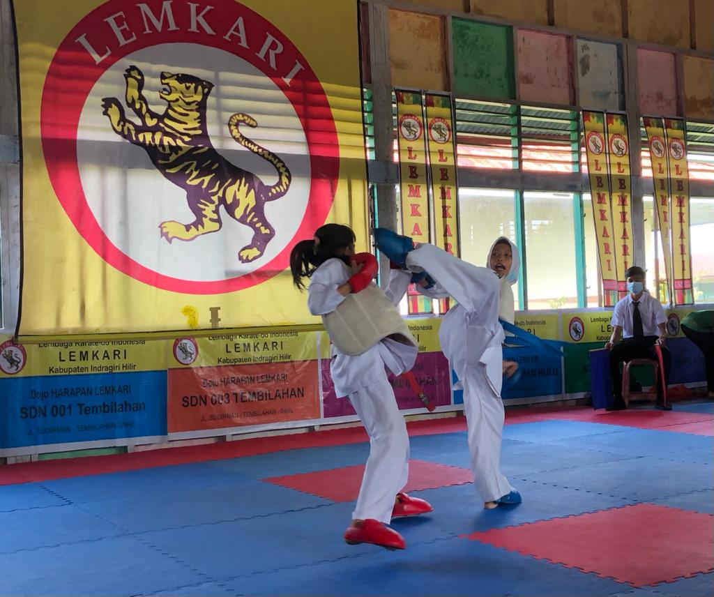 Disaksikan Ketua Forki Inhil, Lemkari Gelar Kejuaraan Open Intern