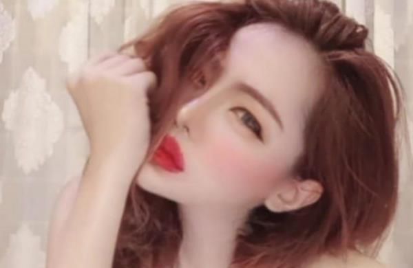 Konten di Medsos Bikin Geger, Model Cantik Jadi Buronan Polisi