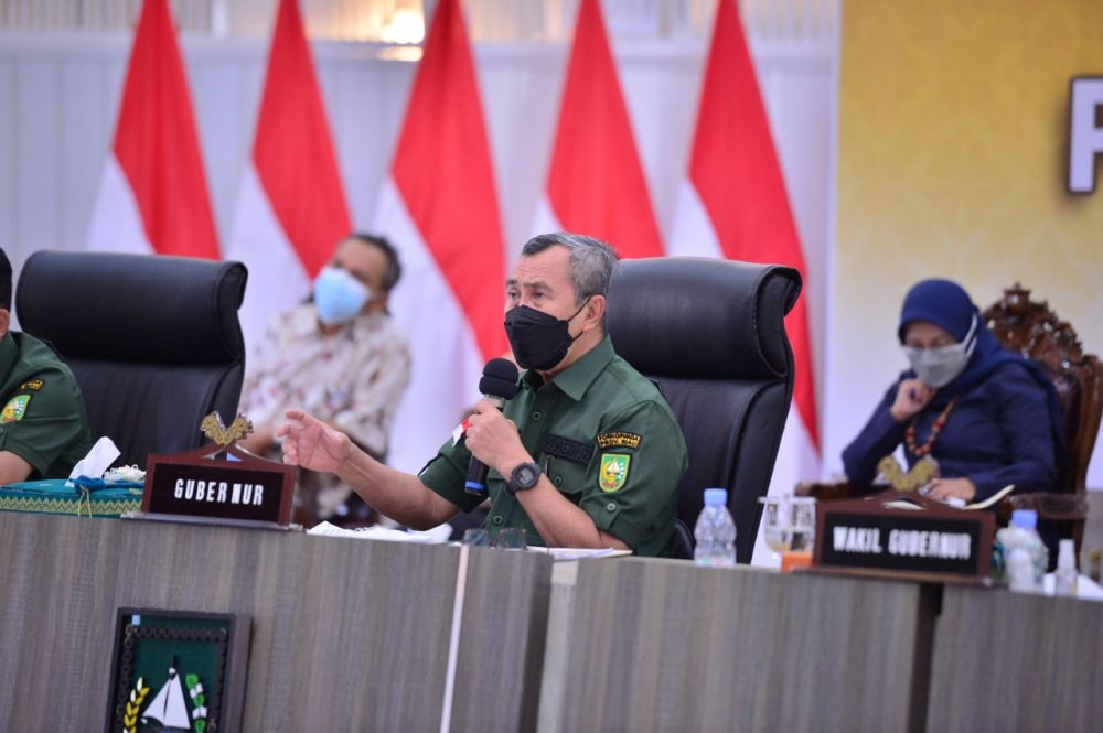 Minta Tambahan Vaksin ke Pusat, Gubri Syamsuar: Masyarakat Antusias Divaksin Covid-19