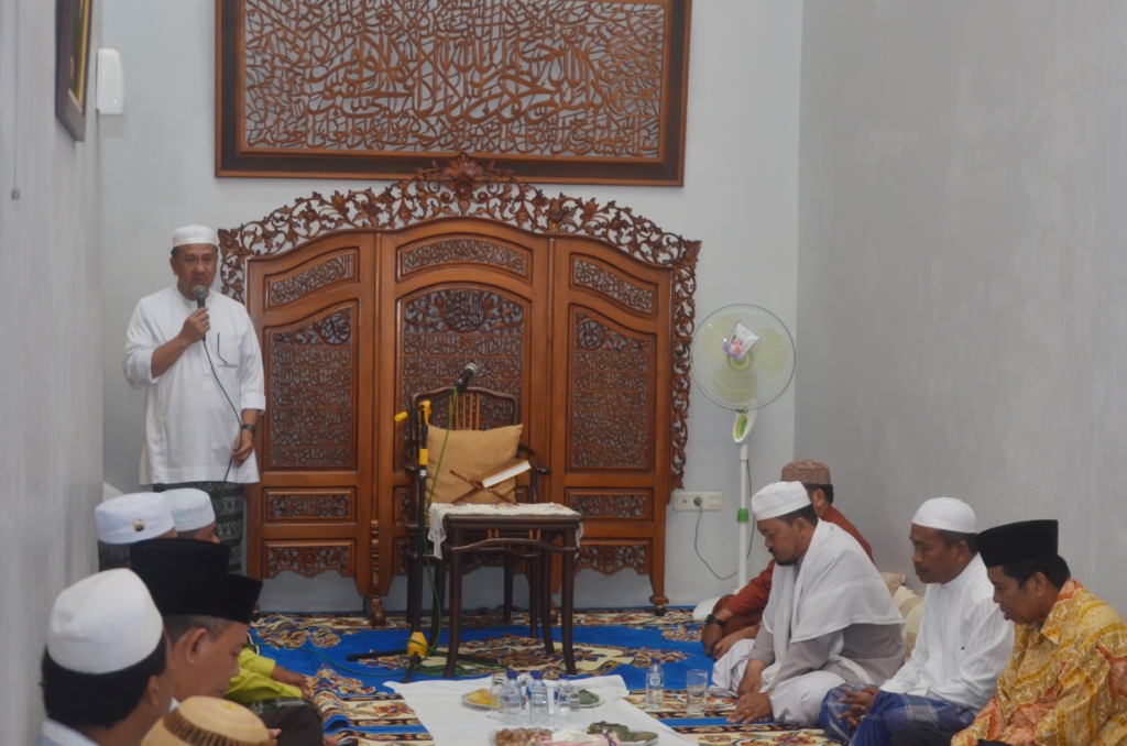 Rosman Malomo Gelar Peringatan Isra' Mi'raj di Kediaman