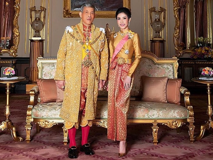 Inikah Foto-foto Syur Selir Raja Thailand yang Bocor?