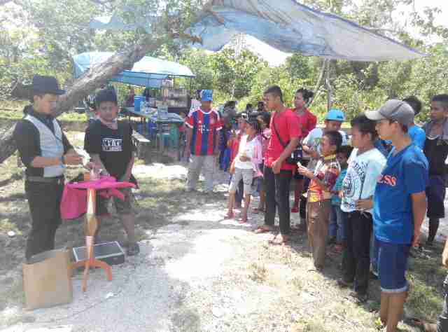 Pesulap Pukau Pengunjung Pantai Solop