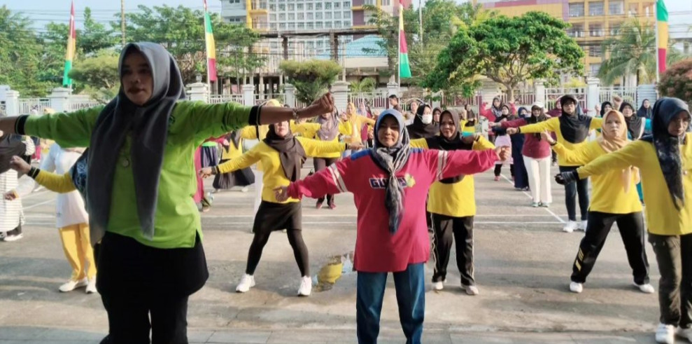 Promosi Gaya Hidup Sehat Bersama Emak-emak Sehat Tembilahan