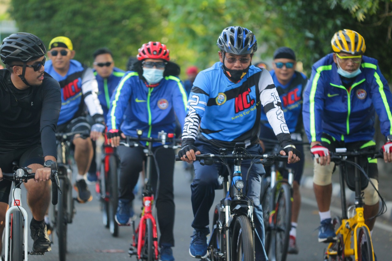 Keluarga Besar Lantamal IV Tanjungpinang Gelar Fun Bike Sambut HUT Pomal Ke-75