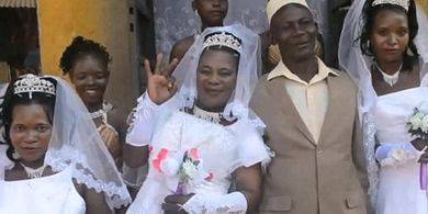 Pria di Uganda Gelar Pesta Pernikahan untuk 3 Istrinya