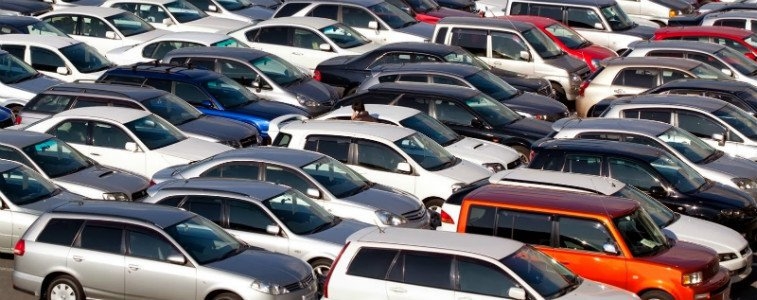 Jelang Akhir Tahun, Harga Mobil Bekas Mulai Turun?