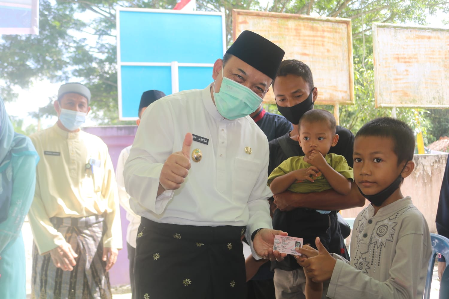 Wakil Bupati Siak Husni Merza kembali melaksanakan program ''Bujang Kampung''