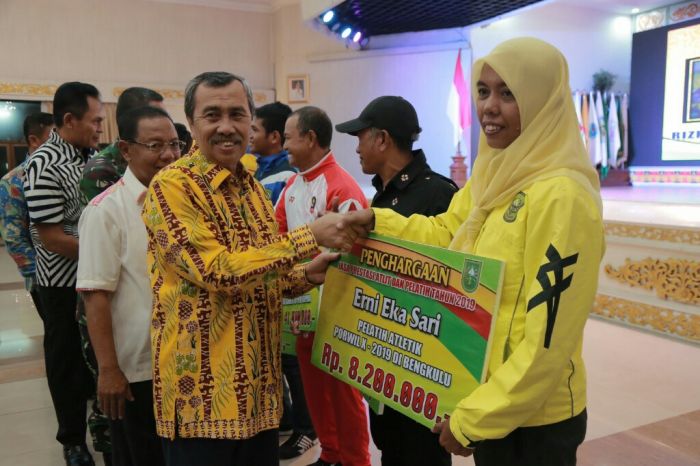 Pemprov Riau Guyur Bonus 316 Atlet Berprestasi Sepanjang 2019