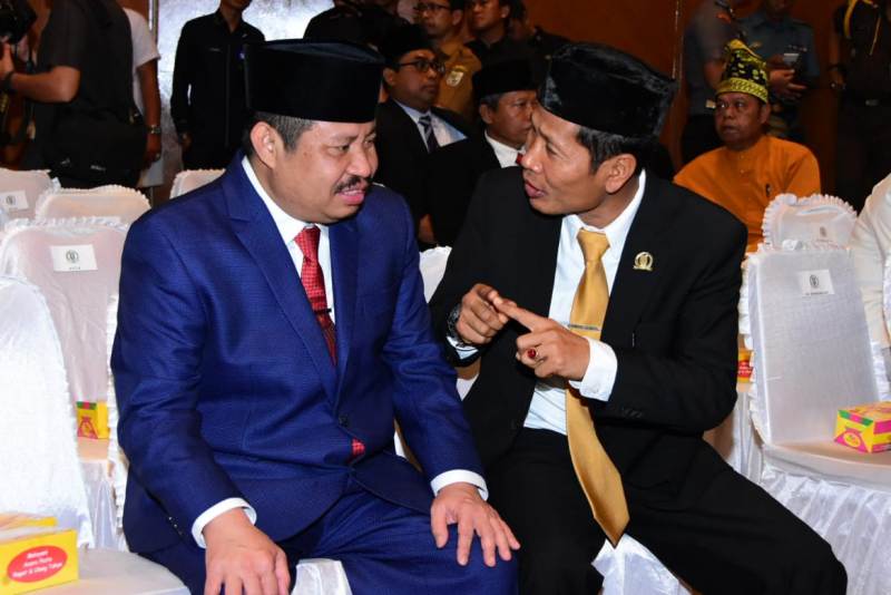 Bupati Amril Mukminin Hadiri Pengucapan Sumpah/Janji Pimpinan DPRD Riau 2019-2024