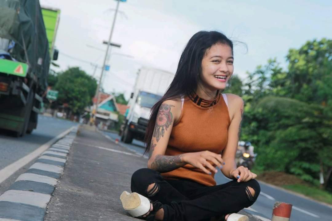 Cantiknya Anjanii Bee, Perempuan Bertato Burung Hantu yang Ditemukan Tewas Mengenaskan