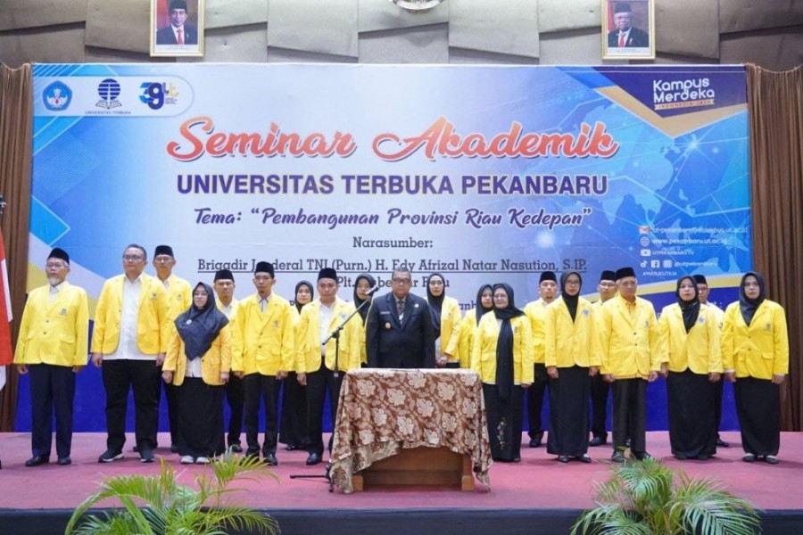 Edy Nasution Dilantik Menjadi Ketua Wilayah IKA UT Pekanbaru Periode 2023-2028