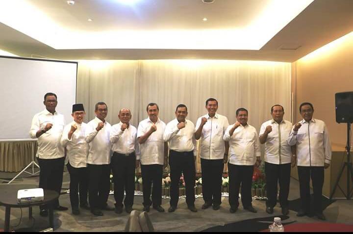 Foto Sembilan Kepala Daerah di Riau Diduga Deklarasi Dukungan untuk Jokowi - Ma'ruf Amin Beredar