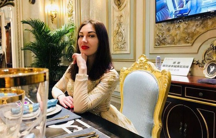 Wanita Cantik Ini Dicari Polisi Karena Kabur dan Diduga Terinfeksi Virus Corona