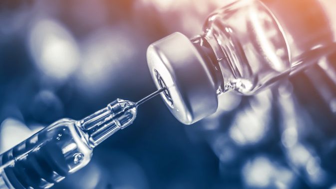 BPOM Restui Vaksin Sinovac untuk Lansia, Dokter Ingatkan Screening Diperkuat