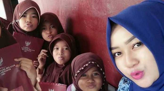 Gaji Guru Honorer Bakal Naik Lewat Skema Penyaluran Dana BOS Terbaru