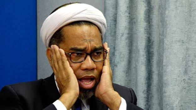 Tanggapi Isu Jokowi Mundur, Ali Mochtar Ngabalin: Sampah Demokrasi yang Minta Jokowi Turun