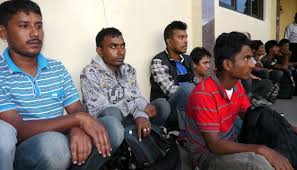 TNI AL Serahkan Sembilan Imigran Gelap ke Pihak Imigrasi