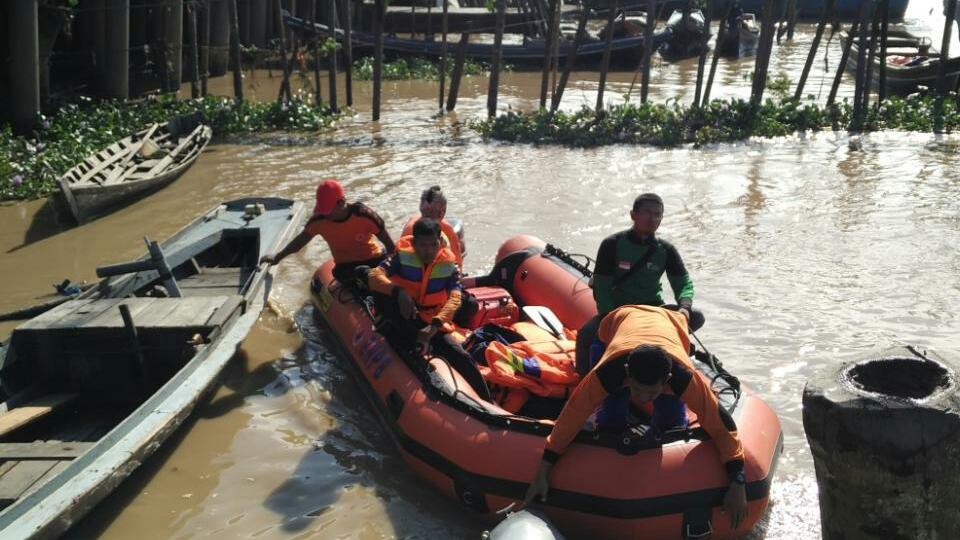 Tim SAR Terus Lakukan Pencarian Enda di Sungai Indragiri