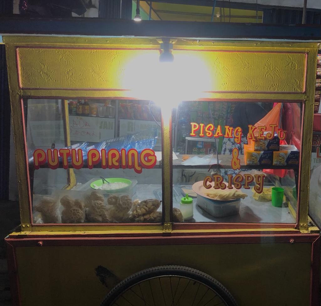 SEDAP! Putu Piring Batang Tuaka, Kue Jadul yang Cocok untuk Teman Minum Teh