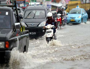 Legislator Pertanyakan Persoalan Penanganan Banjir di Kota Pekanbaru