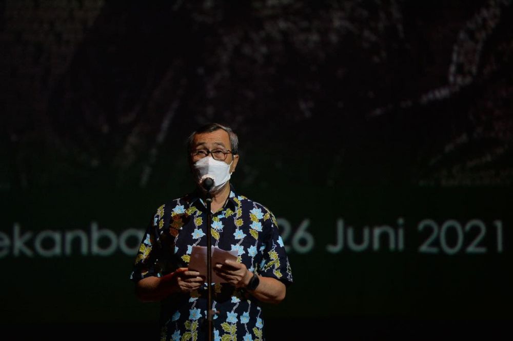 Presiden Penyair Indonesia Saksikan Gubernur Riau Baca Puisi