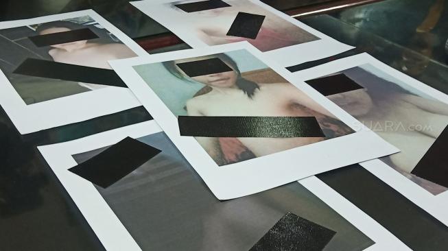 Fotografer Incar Cewek ABG Berpose Bugil di Medsos