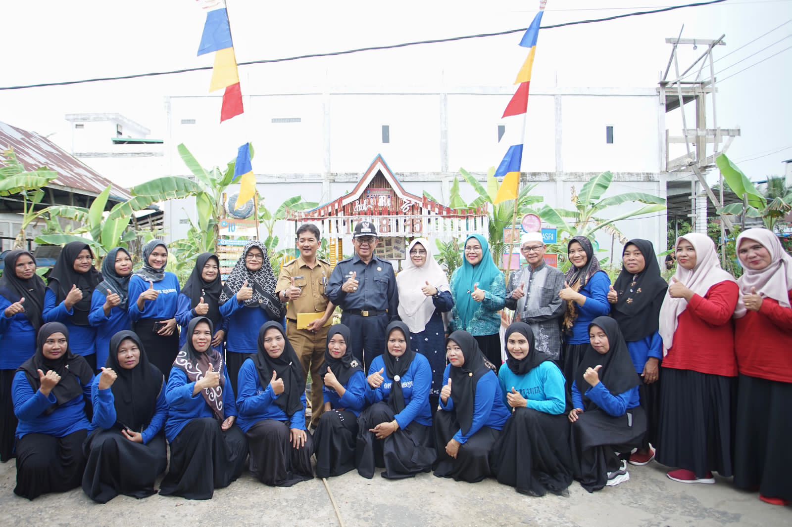 Bupati Wardan apresiasi kegiatan Dasa Wisma kamboja Kelurahan Kuala Lahang