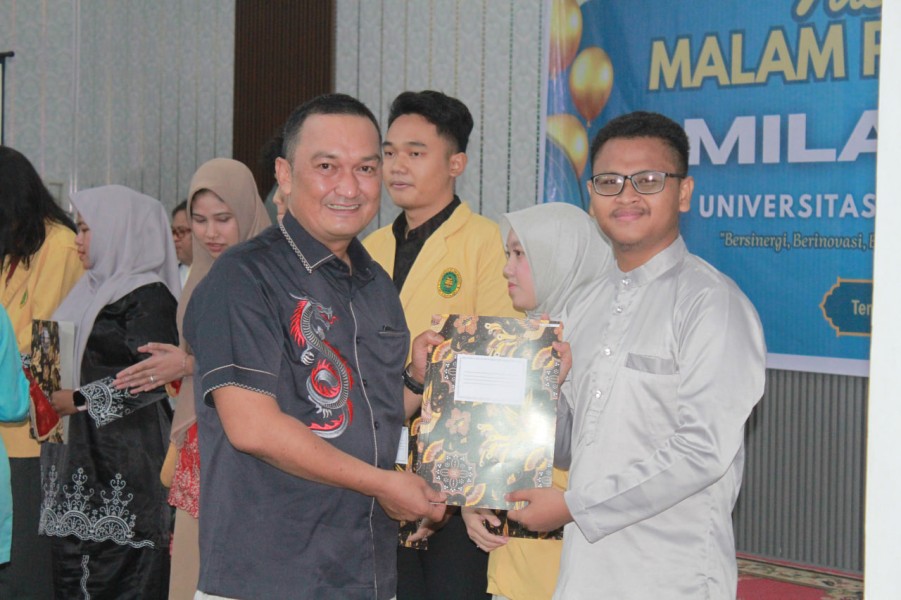 Ketua Komisi IV DPRD Inhil Hadiri Malam Penghargaan UNISI, Tegaskan Dukungan untuk Pendidikan