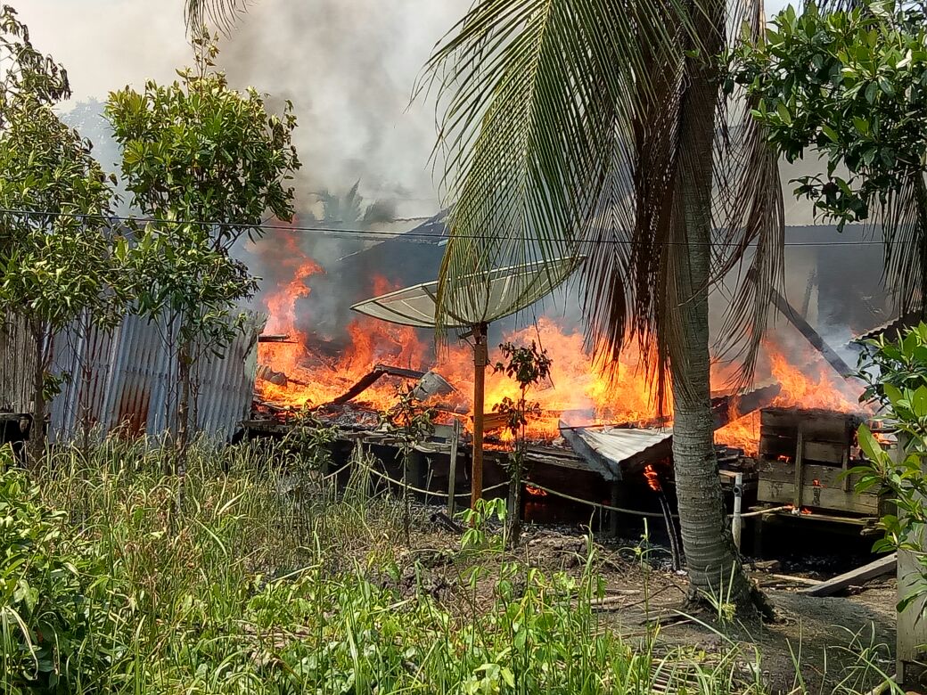 Satu Unit Rumah di Inhil Ludes Terbakar, Ini Fotonya